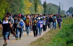 Biden Warms Up Central American Caravans